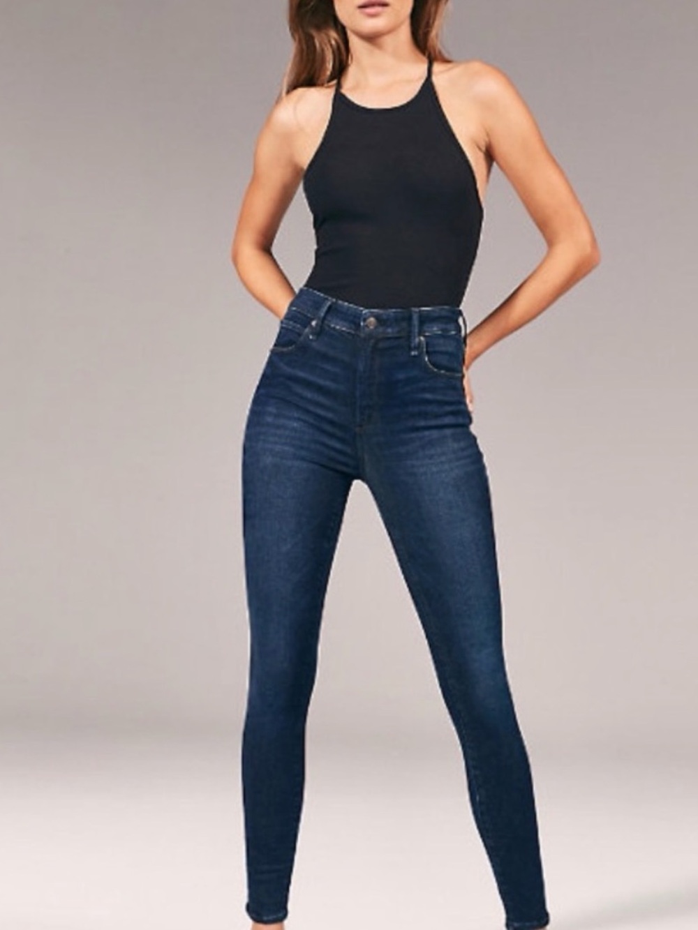 Abercrombie & Fitch High-Rise Skinny Jeans in Dark Blue Wash